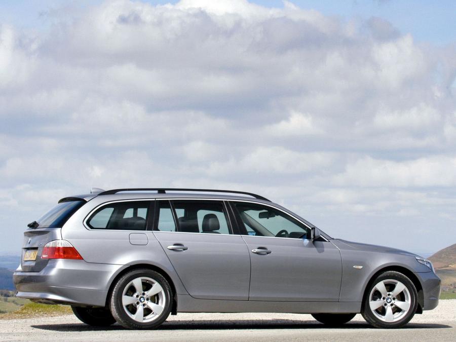  BMW 525i Touring 2004 года  (UK) (фото 4 из 9)